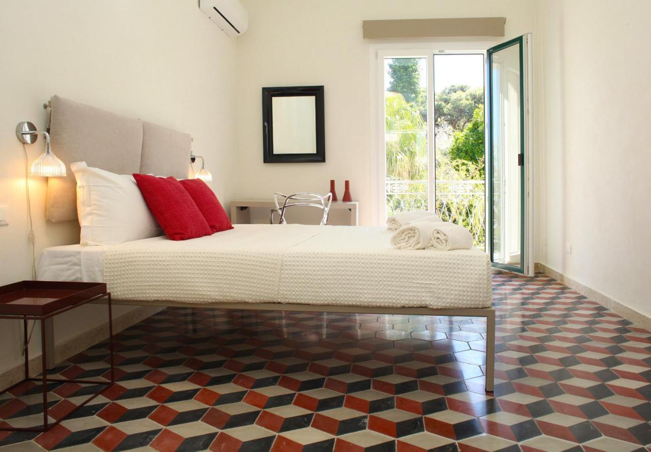 Versomare Room & Suite Valderice Εξωτερικό φωτογραφία